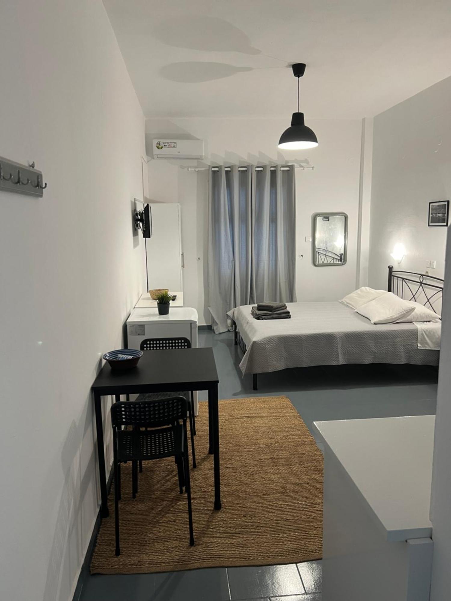 Spanos - Apartment