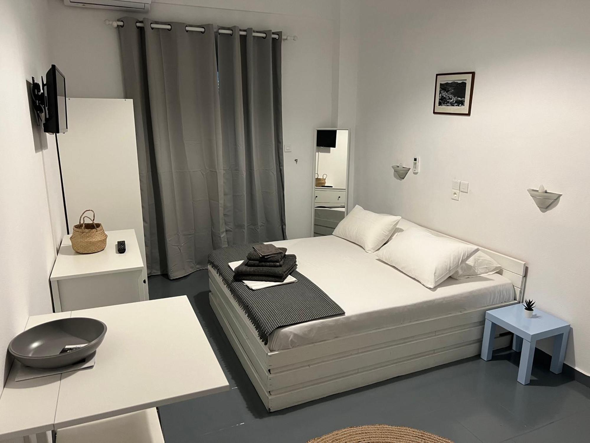 Apartment Spanos - *
