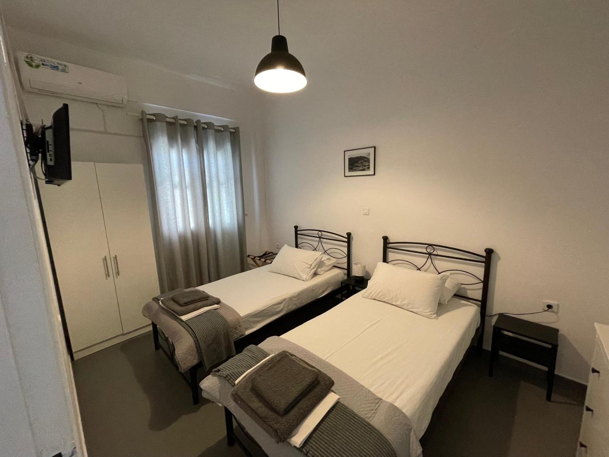 Spanos - Apartment